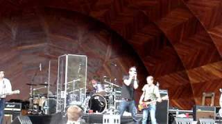 Gin Blossoms Hatch Shell Boston - Long Time Gone.mpg
