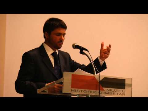 Simpoziumi: "Media dhe kriza e të menduarit" organizuar nga Unioni Studentor Musliman dhe LHSH