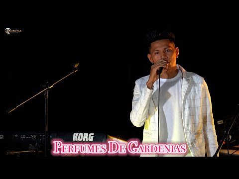 Los Tres Guerreros-  Perfume De Gardenias (En Vivo)