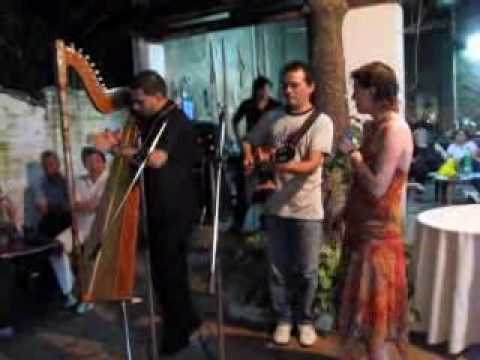 Seleccion Guaranias - Cristina Bitiusca & Alcides Ovelar.wmv