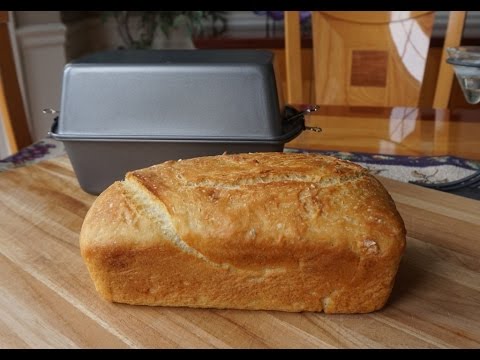 How to Bake No-Knead Bread in a Poor Man’s Dutch Oven (no mixer… no bread machine…)