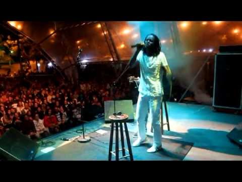 Trechos do Show de Toni Garrido em Terê Parte 2