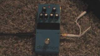 Video thumbnail for Fender Starcaster Distortion Pedal demo by ComputerGeek27