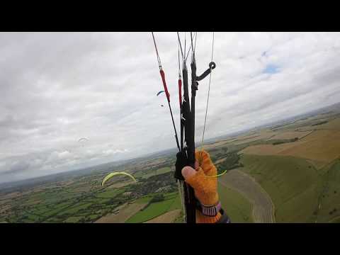 2019.09.08 Paragliding @Westbury Bratton Camp, Wiltshire, UK
