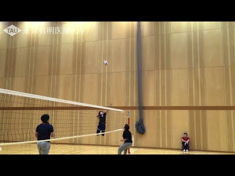 バレーボール スパイク練習(レフト側)【東京有明医療大学】