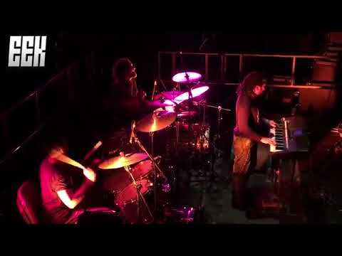 EEK BAND Islam Chipsy LONON 24 JAN2015via torchbrowser com