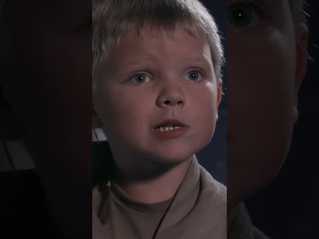 Vídeo relacionado con Póster sobre la explosión del sable láser de Luke Skywalker de Star Wars Sudadera