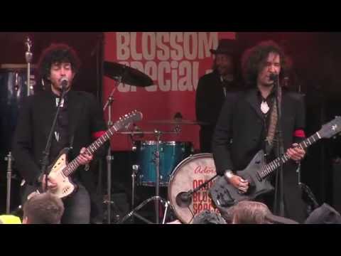 XIXA "Living On The Line" + "Nena Linda" @ OBS 20, 15.05.2016