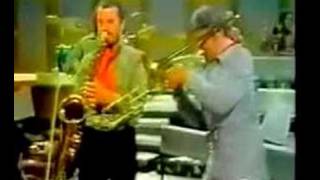 'El Dopa' (Danny Moss soloing with Maynard's band)