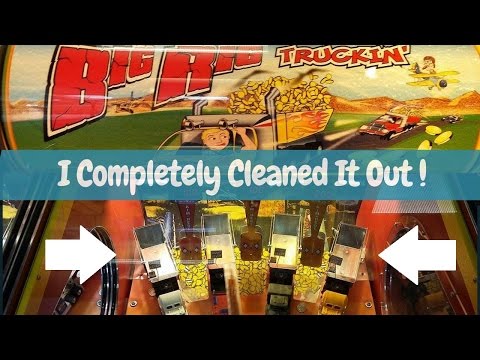 Big Rig Truckin' I Dumped All The Trucks?! Cleaning it out! Arcadejackpotpro