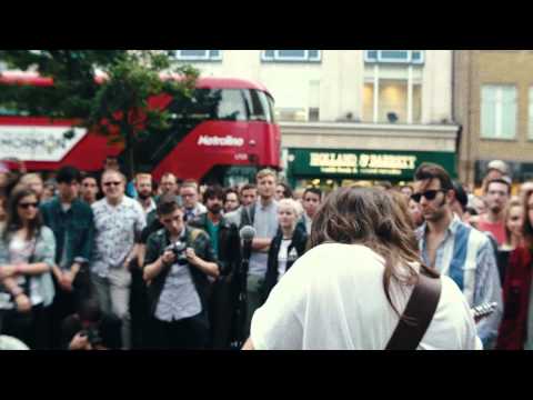 Courtney Barnett - Nobody Really Cares If You Don't Go To The Party