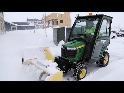 RDO Equipment Co. and John Deere X700 Tractor for Snow Removal