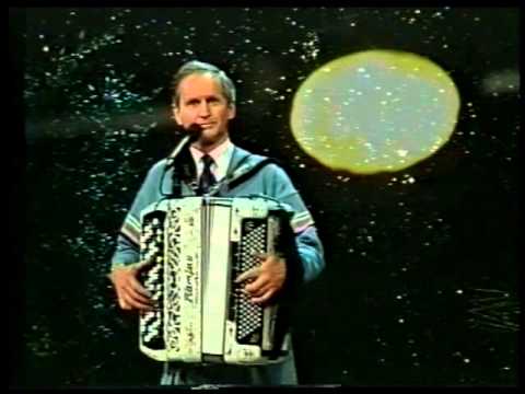 Midnattssol över Pajala och Brittisk balad.