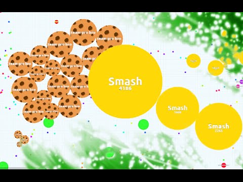 DON'T TRY THIS IN AGAR.IO !! - DESTROYING TEAMS SOLO IN AGARIO