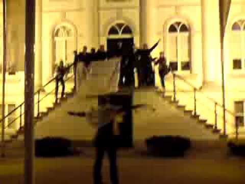 Moerse Boys A1 op het gemeentehuis