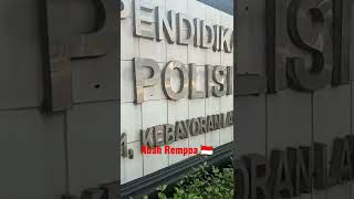 Download lagu Sekolah Polisi Wanita di jalan Ciputat raya mp3