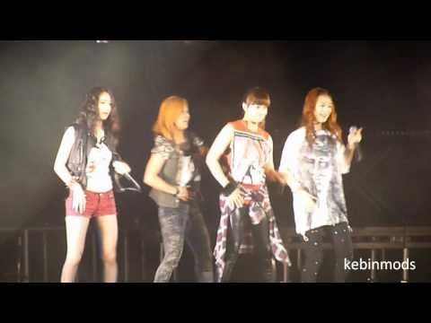 SM Town 2010 LA - f(x) Medley