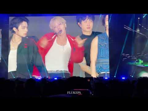 WayV - BIG BANDS (Korean version) _ SMTOWN LIVE 2025 - 26 in BANGKOK