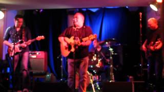 Donal Kirk Band Live @ The Orchard Going Down.Mal O Brien Guitar.m4v