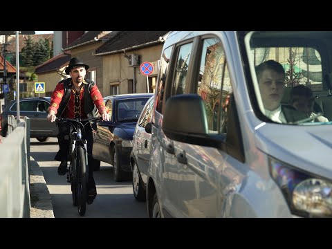 Haurențiu și bicicleta - MIRCEA BRAVO