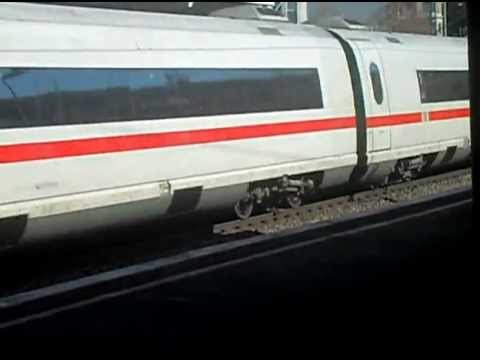 Bahnhof Stuttgart-Feuerbach: Durchfahrt eines ICE 3 nach Dortmund