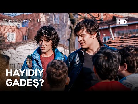 Mahallenin Gençleri Yaman ve Mert'e Racon Kesti - Medcezir