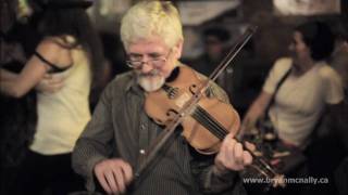 Traditional Irish Music - Brogan's Bar - Ennis, Ireland