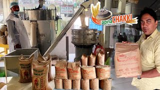 रोज़ खाने वाला आटा फैक्ट्री में कैसे बनता है देखिये  Wheat Flour/Spices Processing Mega Food Factory