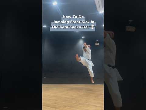 How to do jumping front kick in the kata Kanku Dai 🥋 #karate #kata #martialarts