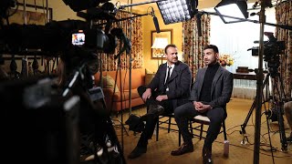 How Apple TV’s 'Shrinking' Creators Snagged Harrison Ford and Learned From 'Ted Lasso' | Closer Look