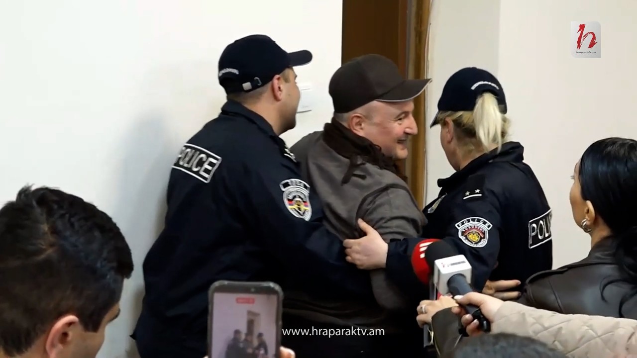 Վարդան Ղուկասյանին քաշքշեցին, նրա աջակիցները բորբոքվեցին