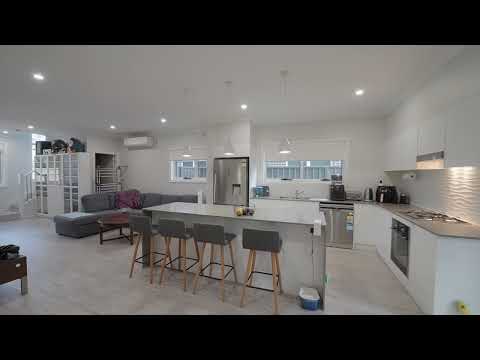 2/15 Stapleton Street, Wallsend, NSW 2287, 4 phòng ngủ, 2 phòng tắm, Townhouse