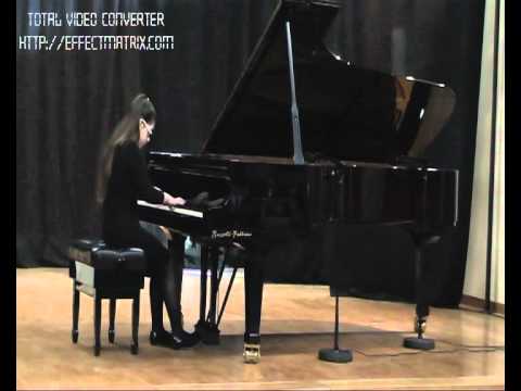 gloria cianchetta 11 anni play scarlatti sonata in F Maior.flv