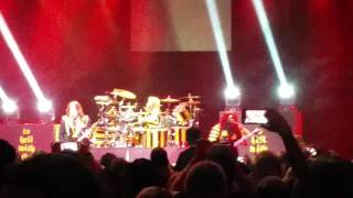 STRYPER: &quot;THE ABYSS/TO HELL WITH THE DEVIL&quot; LIVE