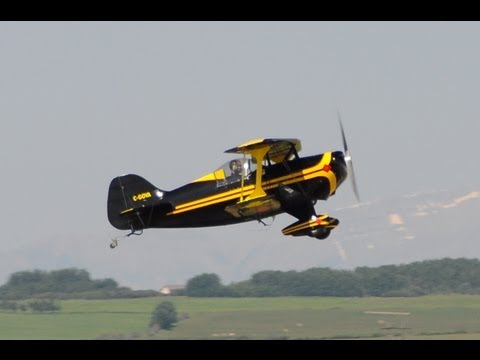 Pitts S-1S Special Takeoff and Touch-and-Go