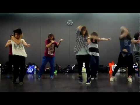 Junior Caldera - Lights Out (Go Crazy) feat. Natalia Kills & Far East Movement