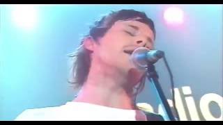 Sneaker Pimps - Small Town Witch (Live)