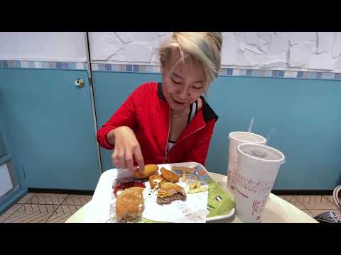 download lagu mp3 mp4 Calories In Mos Burger, download lagu Calories In Mos Burger gratis, unduh video klip Calories In Mos Burger