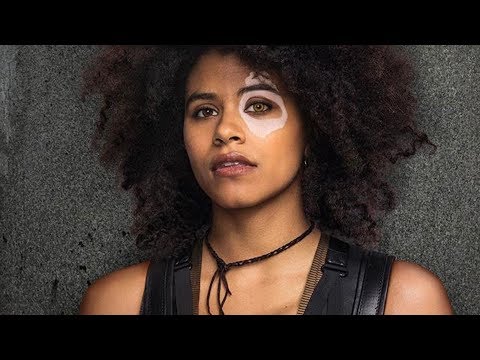 Filmli efecast 77 - "Özel Gücü Şanslı Olmak Olan Süper Kahraman"