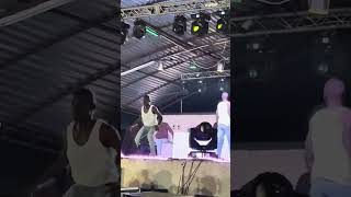 Download lagu Tshigomboza Live at Ha Beria mp3 Download lagu Tshigomboza Live at Ha Beria mp3