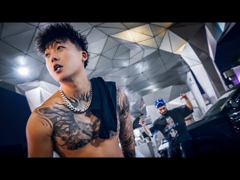 Eric Reprid - HEADLOCK [Official Video]