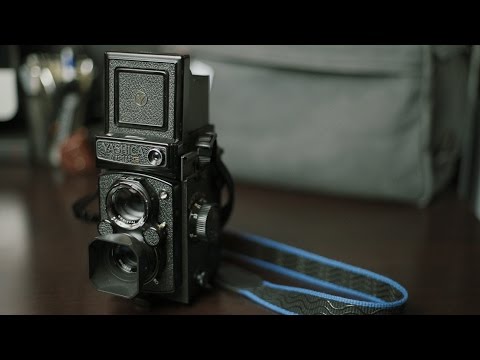 Yashica Mat-124G Review