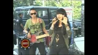 Download lagu RADIN_SETIA(setiap tikungan ada) IMTV mp3