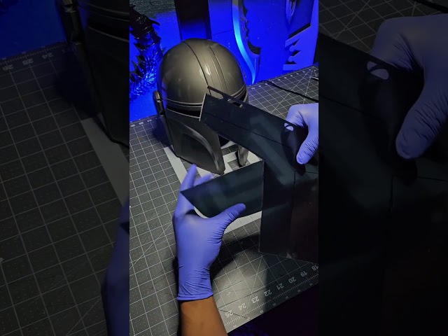 Vídeo relacionado con Star Wars Estuche Portatodo Triple, 23 x 11 cm, The Mandalorian Helmet