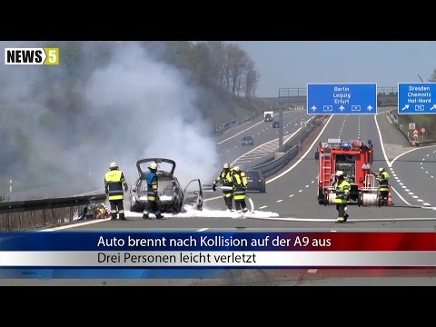 08.05.2016 (HO) Auto brennt nach Kollision auf A9 aus - Drei Personen leicht verletzt