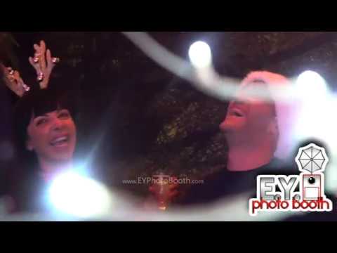 EY PhotoBooth - Beauty Mirror Holiday Video