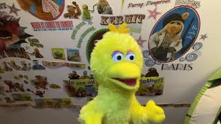 Big Bird Sings A Really Good Feeling