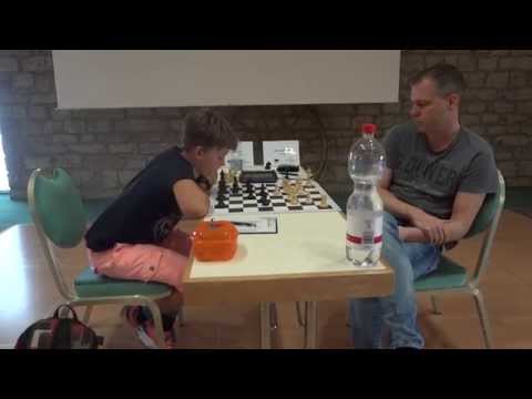 Zweikampf GM Roland Schmaltz vs Vincent Keymer - 1