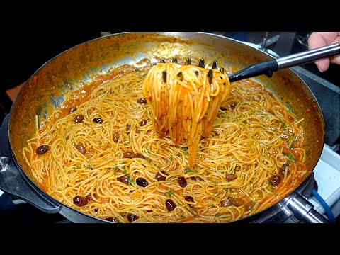 Questo piatto non fa sconti a nessuno... guarda cosa succede nel padellone gigante!