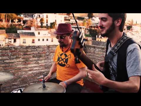 El Jose ft Angela Gonzalez - Estoy enamorado de las consecuencias de tu existencia en el universo.